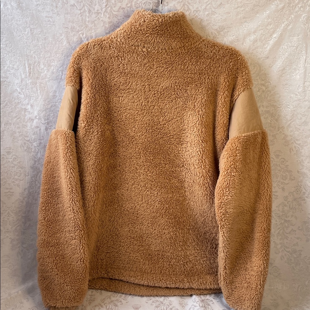 PINK Victoria's Secret Soft Tan Sherpa.  Size Large. - Picture 2 of 6